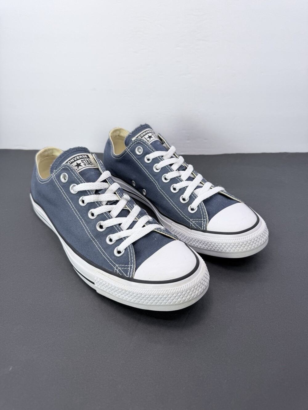 Converse Chuck Taylor All Star Low Top Canvas Women’s Size 11 Sneaker Navy Blue